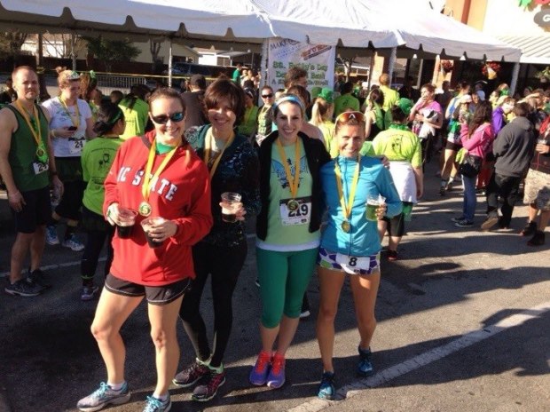 The ladies of the group (also borrowed from Silvia)